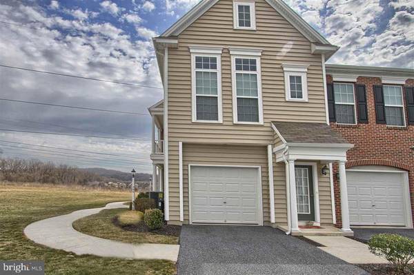 786 FAWN LN, Hummelstown, PA 17036