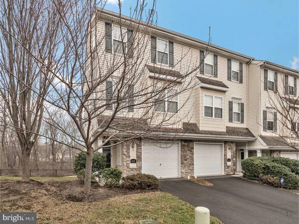 429 FORT HILL CIR, Fort Washington, PA 19034