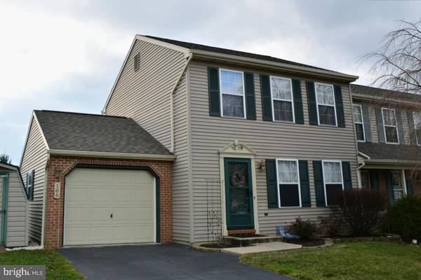 106 CHELMSFORD DR, Marietta, PA 17547