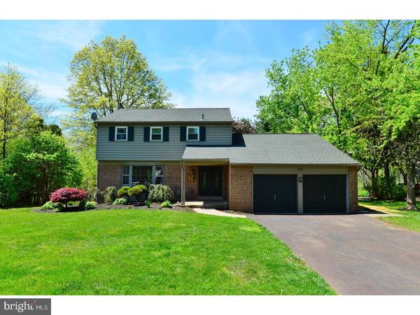 135 SURREY LN, Harleysville, PA 19438