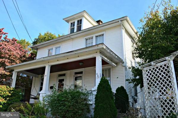 401 WASHINGTON AVE, Ephrata, PA 17522