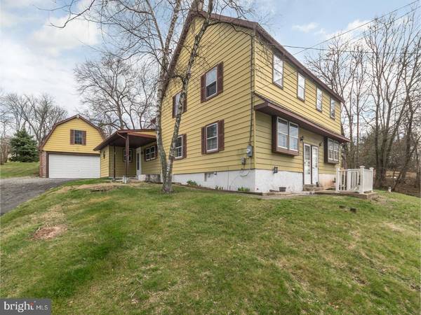 505 MAIN ST, Green Lane, PA 18054