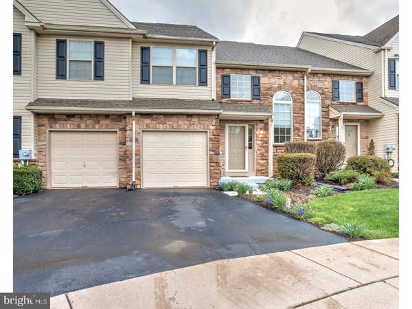 2202 CARRIAGE LN, Royersford, PA 19468