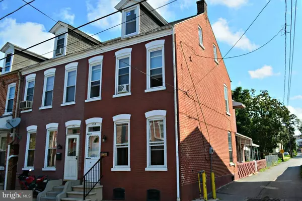 Columbia, PA 17512,153 S 4TH ST