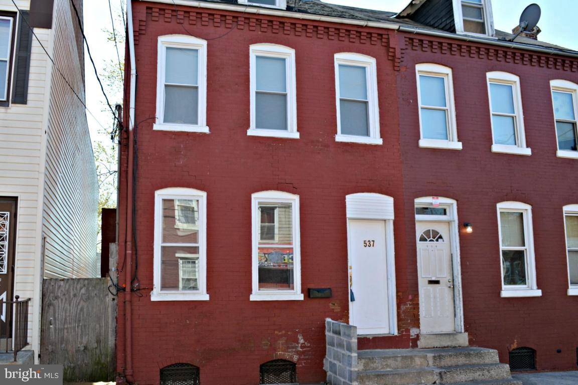 Lancaster, PA 17602,537 WOODWARD ST