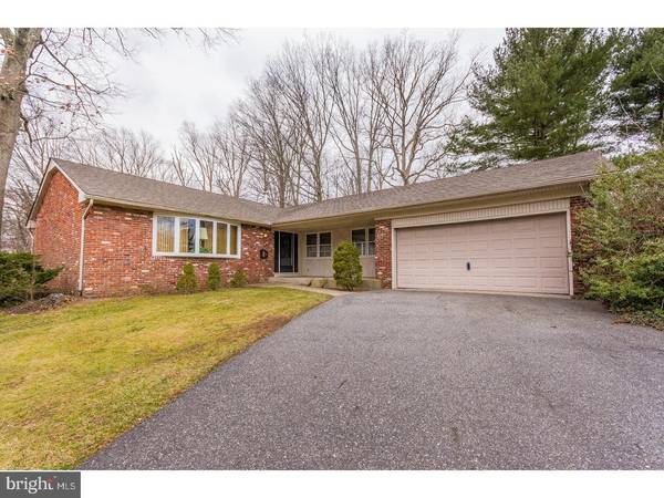 1008 HEARTWOOD DR, Cherry Hill, NJ 08003