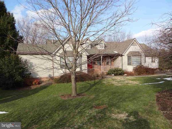 305 SEMINOLE CT, Red Lion, PA 17356