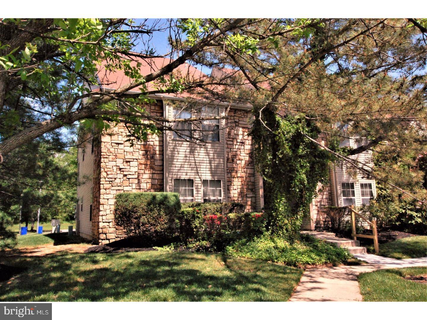 211 TAVISTOCK, Cherry Hill, NJ 08034