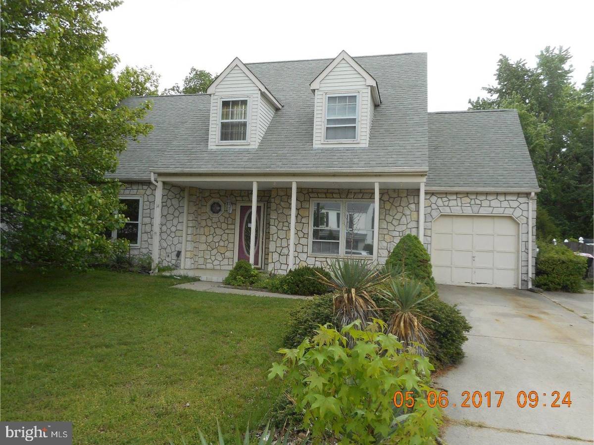 Blackwood, NJ 08012,14 HAMPTON CT