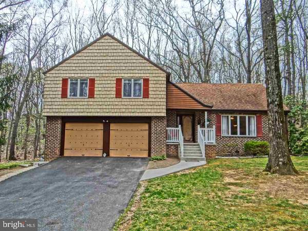 1336 ASPER DR, Boiling Springs, PA 17007