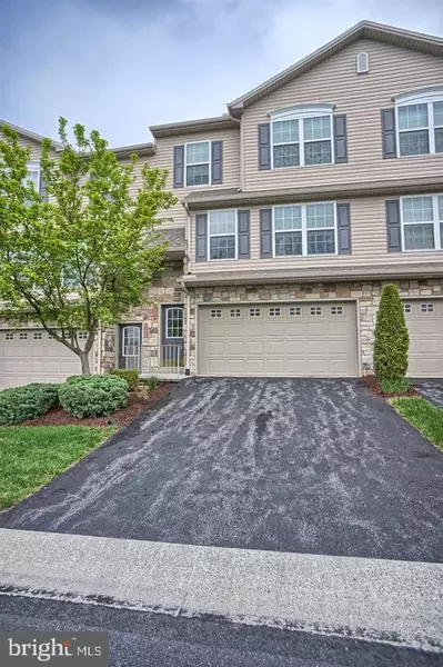 476 WATERLEAF CT, Mechanicsburg, PA 17050