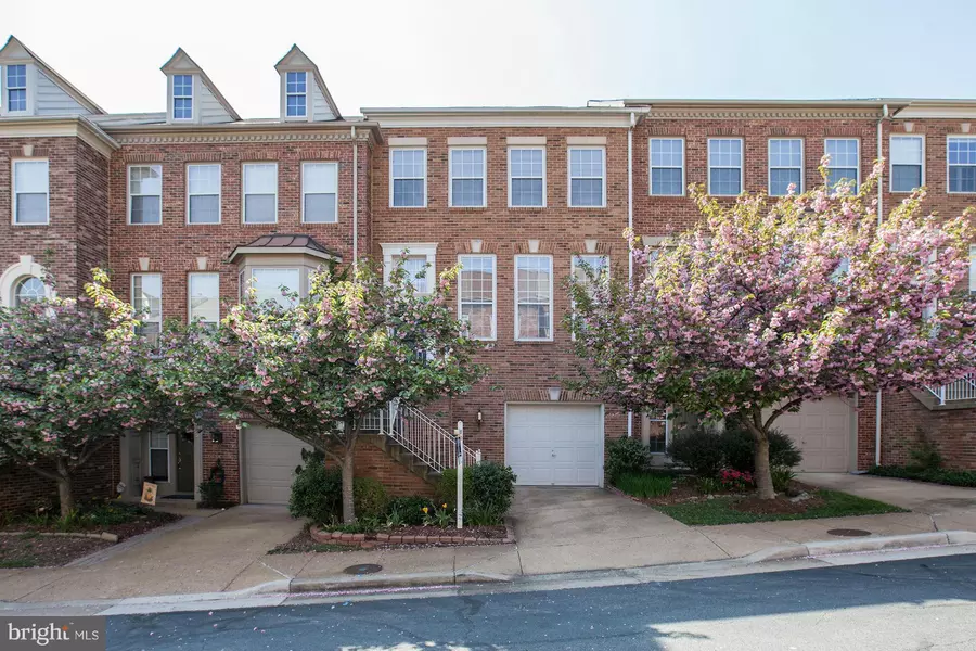 23 ARELL CT, Alexandria, VA 22304