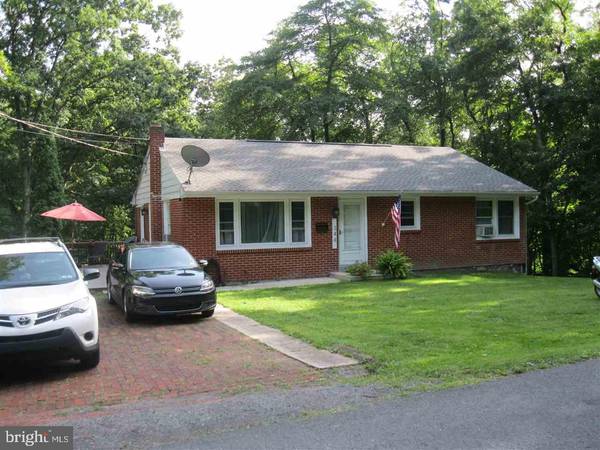 344 E BROAD ST, Williamstown, PA 17098