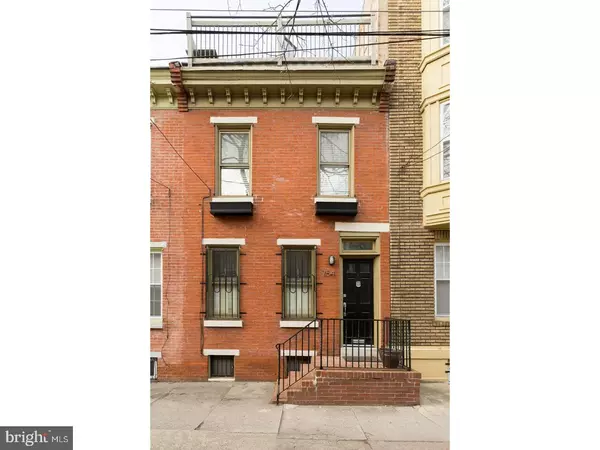 754 S MARTIN ST, Philadelphia, PA 19146