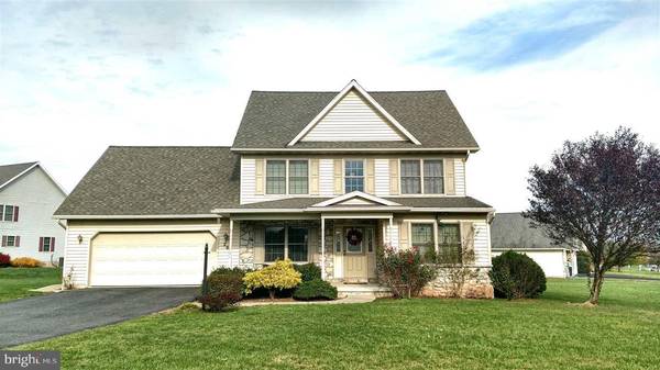 26 TREE LINE AVE, Fredericksburg, PA 17026