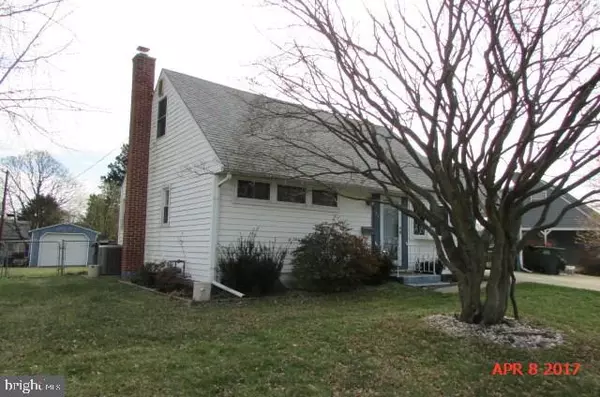 135 OAKLEIGH DR, York, PA 17402