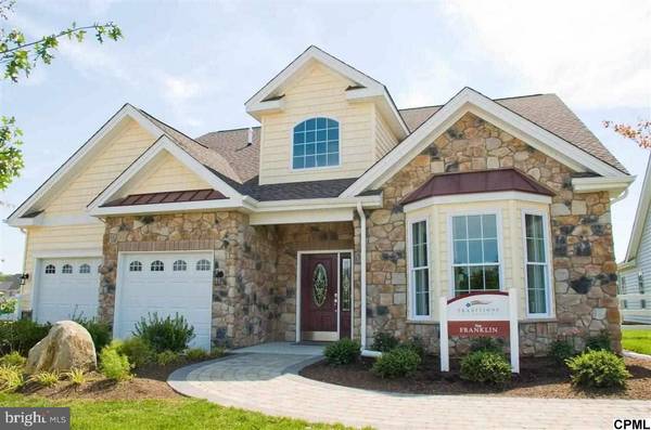 228 LOYAL DR, Mechanicsburg, PA 17050