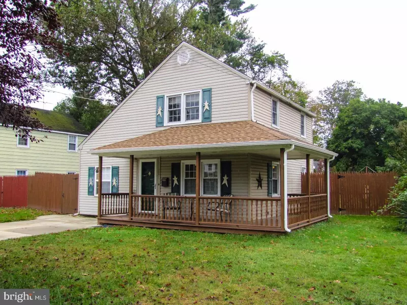 22 MAPLEWOOD AVE, Carneys Point, NJ 08069