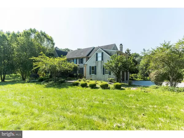 821 FOREST LN, Malvern, PA 19355