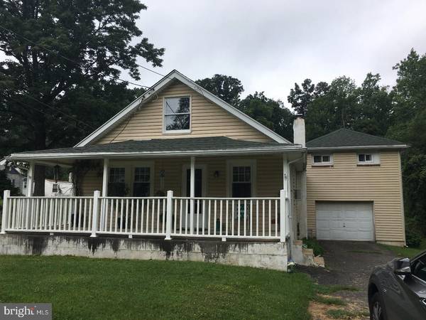 1911 ORLANDO RD, Pottstown, PA 19464