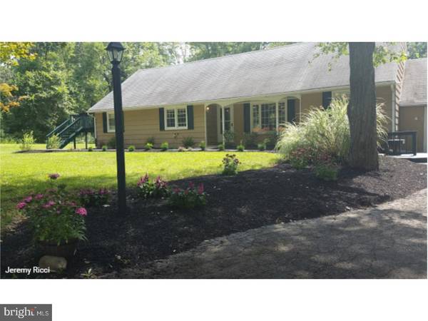 54 SCHOOLHOUSE RD, Chalfont, PA 18914