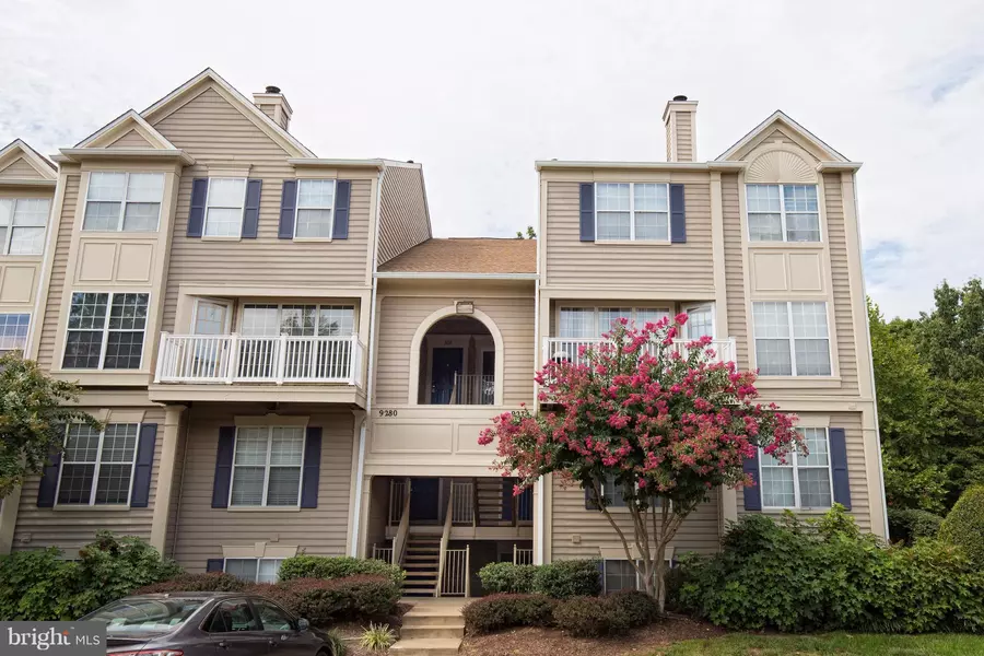 9278-D CARDINAL FOREST LN #302, Lorton, VA 22079