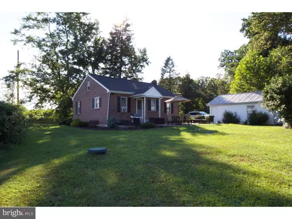 1883 LIMEKILN RD, Douglassville, PA 19518