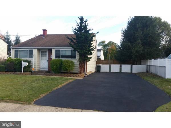 21 LAKEVIEW DR, Hamilton, NJ 08620