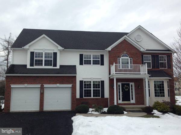 22 OAK CREEK DR, Royersford, PA 19468