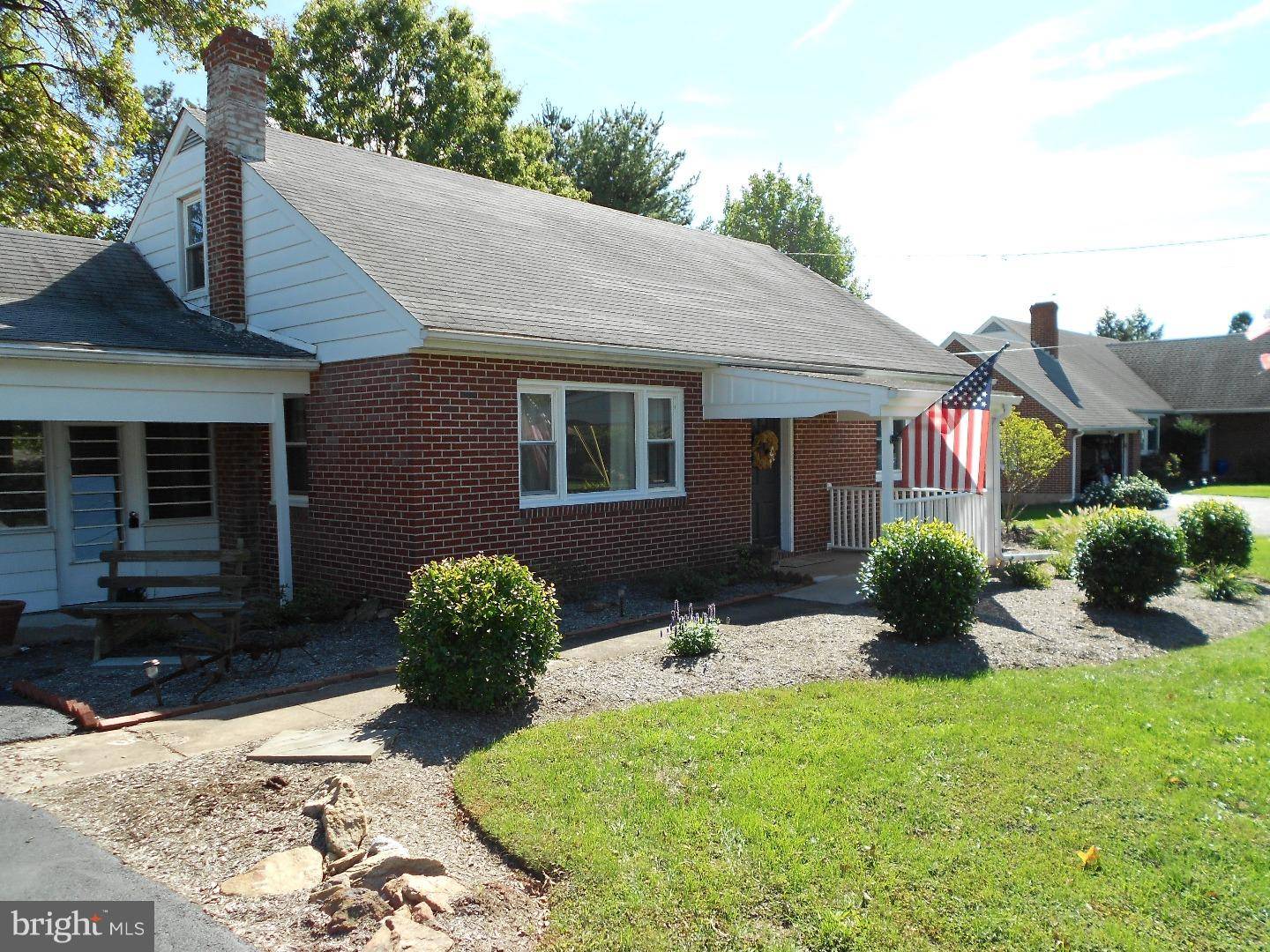 618 KING RD, Limerick, PA 19468