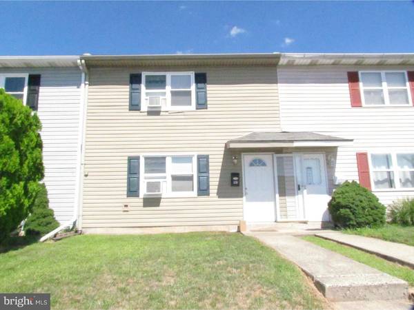 539 COLONIAL DR, East Greenville, PA 18041