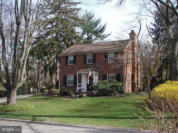 3 EVERGREEN AVE, Wayne, PA 19087