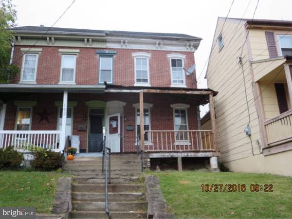 151 HALL ST, Spring City, PA 19475