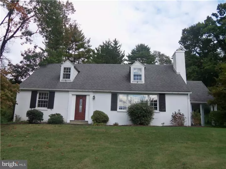 3312 SAINT DAVIDS RD, Newtown Square, PA 19073