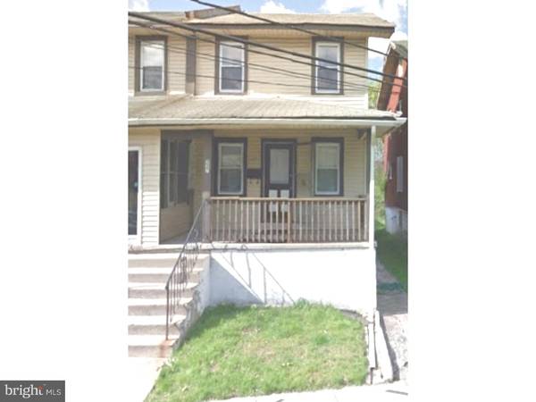 231 RANDALL AVE, Crum-lynne, PA 19022