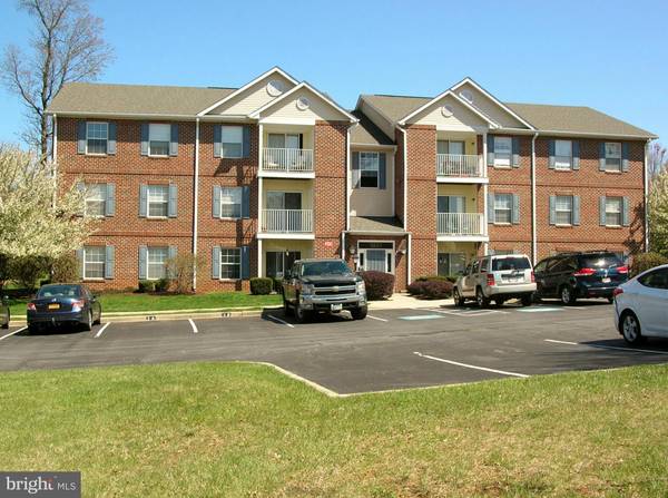 3847 SHADYWOOD DR #3B, Jefferson, MD 21755