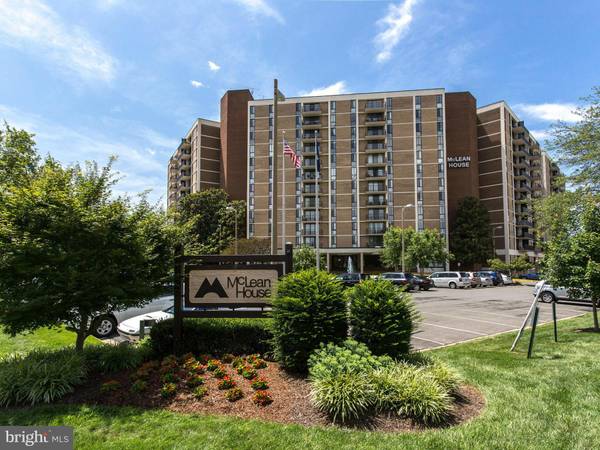 6800 FLEETWOOD RD #504, Mclean, VA 22101