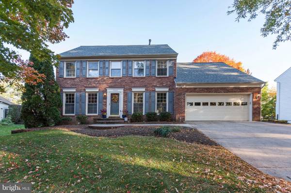 14822 HUNTING PATH PL, Centreville, VA 20120