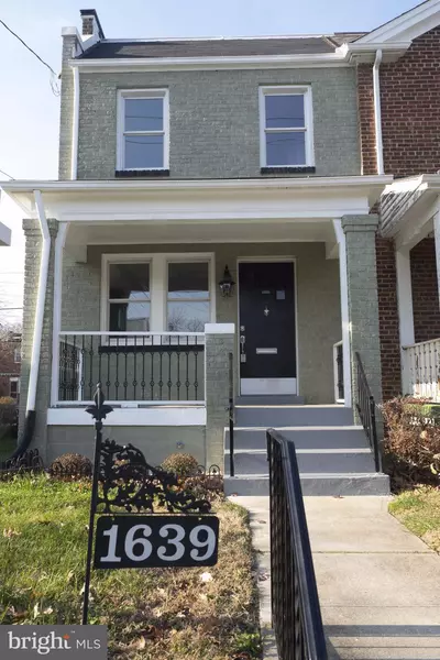 1639 FORT DAVIS ST SE, Washington, DC 20020