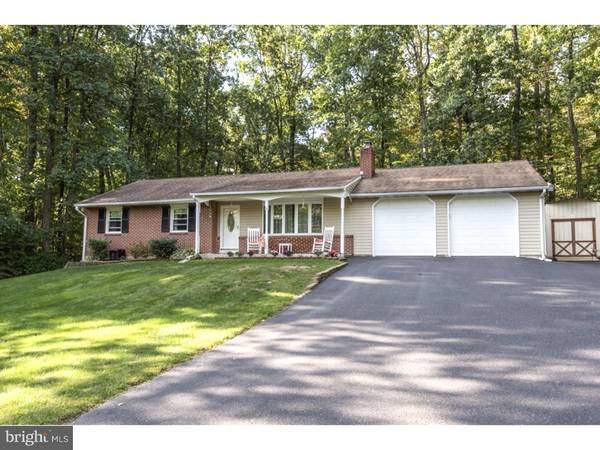 1675 UPPER RIDGE RD, Pennsburg, PA 18073