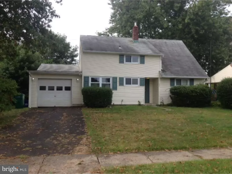 43 GREAT OAK RD, Levittown, PA 19057