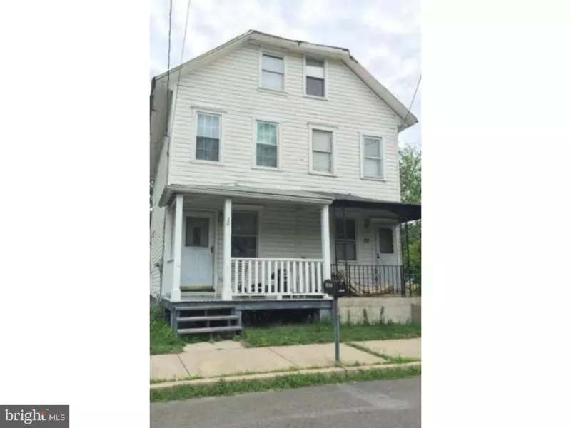 20 BORDEN AVE, Trenton, NJ 08610