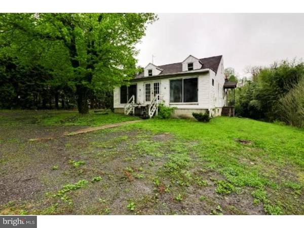 204 SHED RD, Douglassville, PA 19518