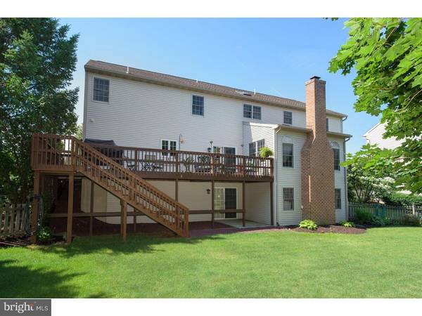 Sinking Spring, PA 19608,27 LAURA CT