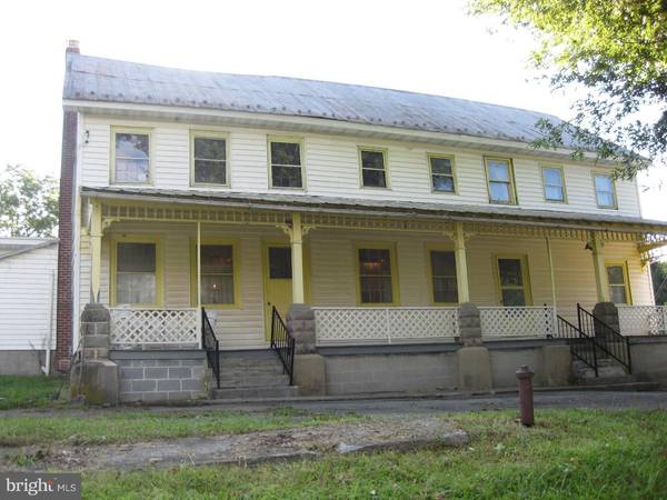 4004 IRISH CREEK RD, Bernville, PA 19506