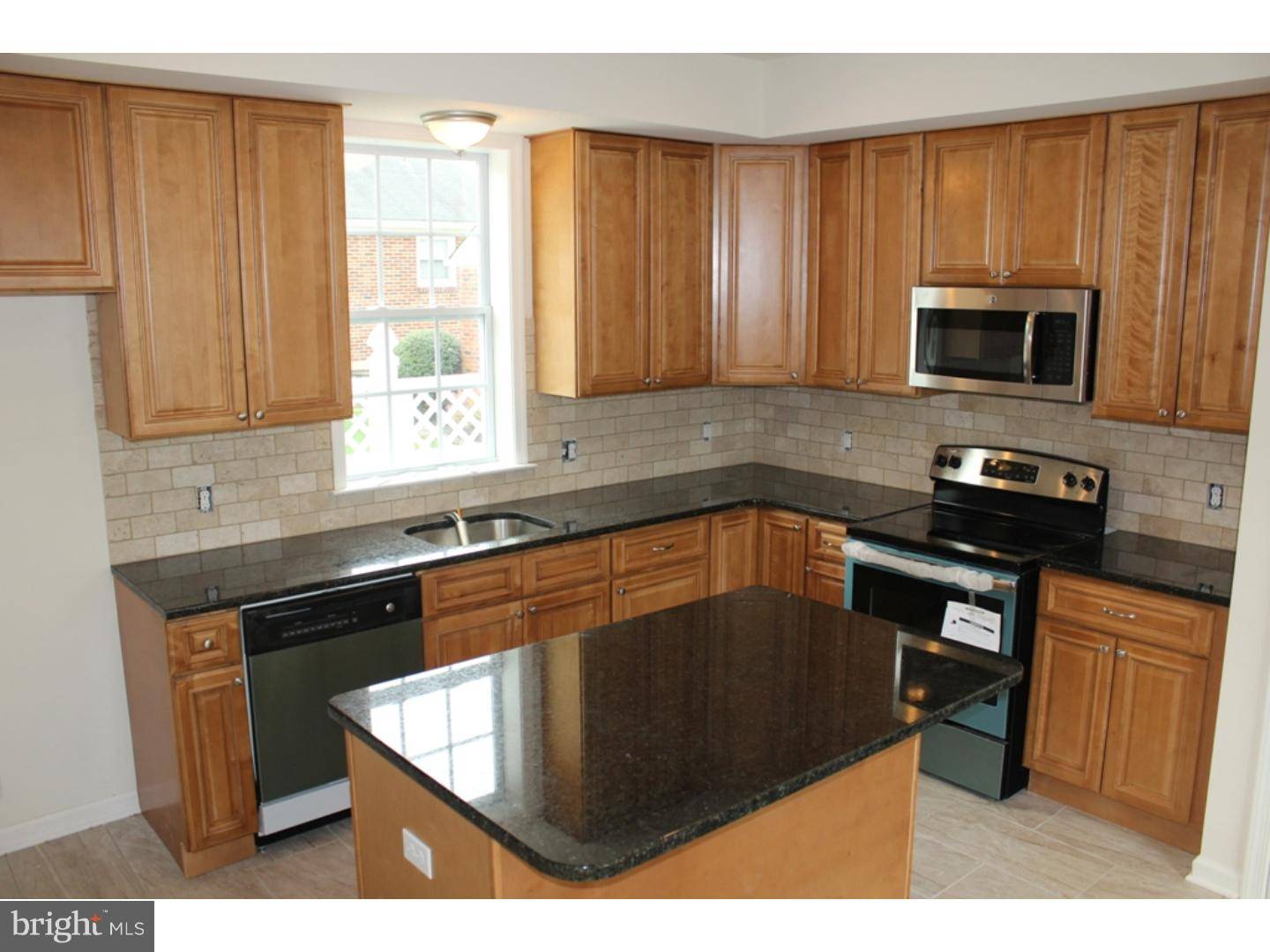 Hellertown, PA 18055,1619 RIEGEL ST