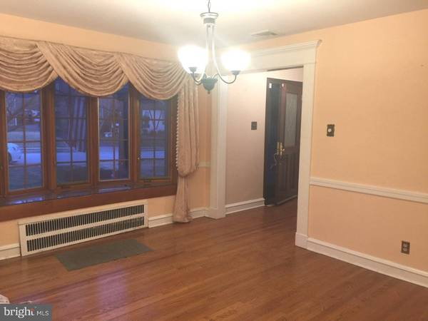 Drexel Hill, PA 19026,908 BLYTHE AVE