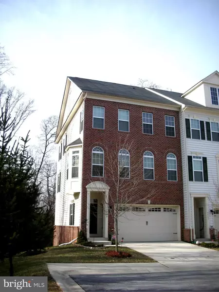 9945 VEILED DAWN, Laurel, MD 20723