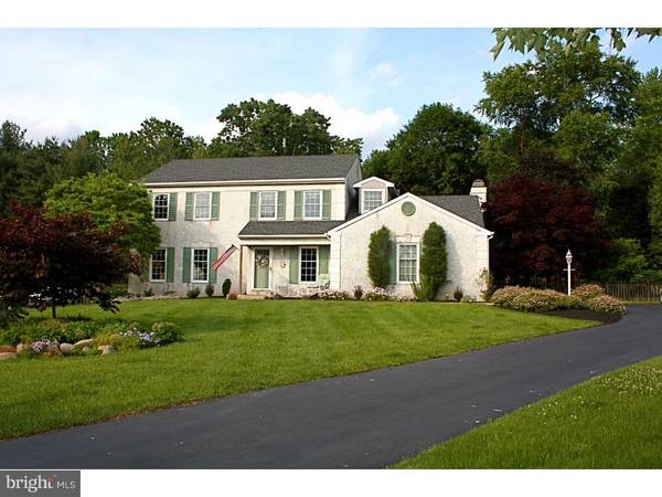 7 MOORE CIR, Media, PA 19063