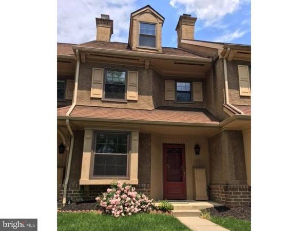 423 EAGLE RD #12, Wayne, PA 19087